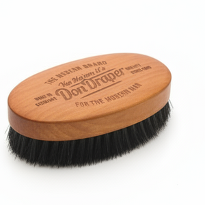 Bartbürste- und Kamm